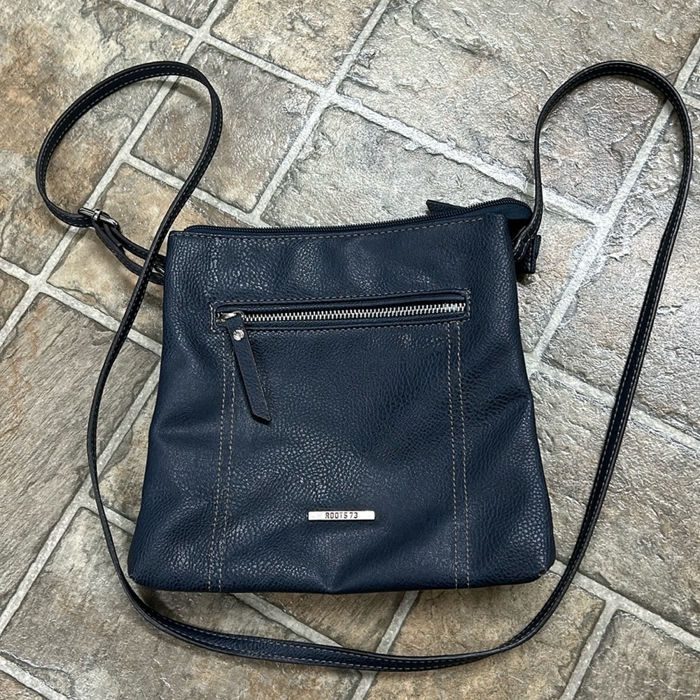 Roots 73 Pebbled Vegan Leather Purse Crossbody Bag